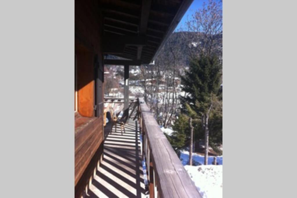 Charmant Appartement Dans Chalet Les Carroz d'Araches Exteriör bild